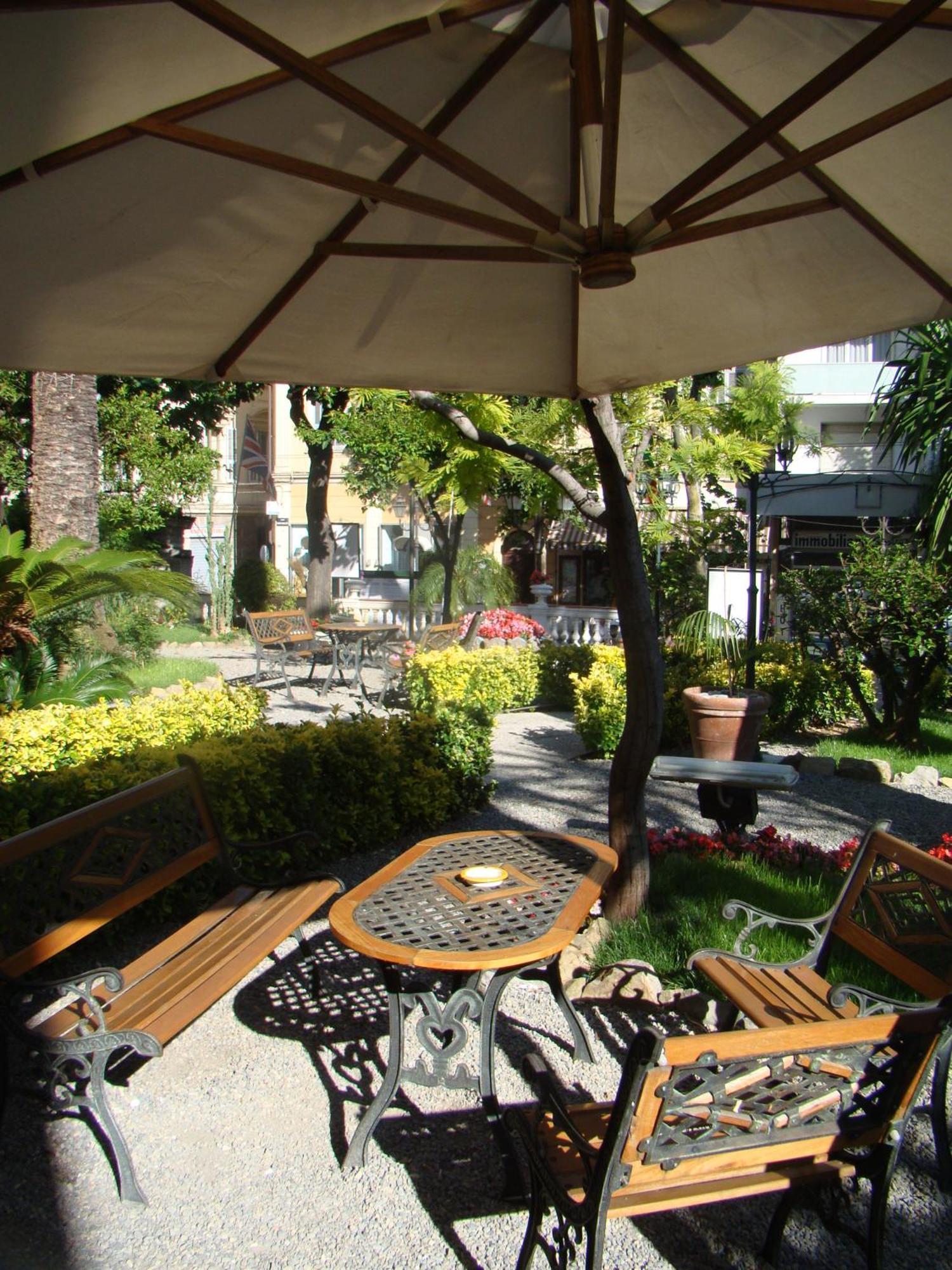 Hotel Alexander & Spa Sanremo Exterior foto